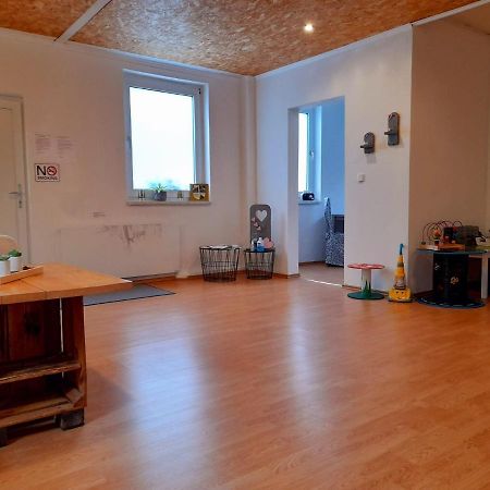 Willkommen In Dem Luftkurort Und Kaesestadt Nieheim Rennstrecke 4Km Entfernt Fewo1 Extérieur photo