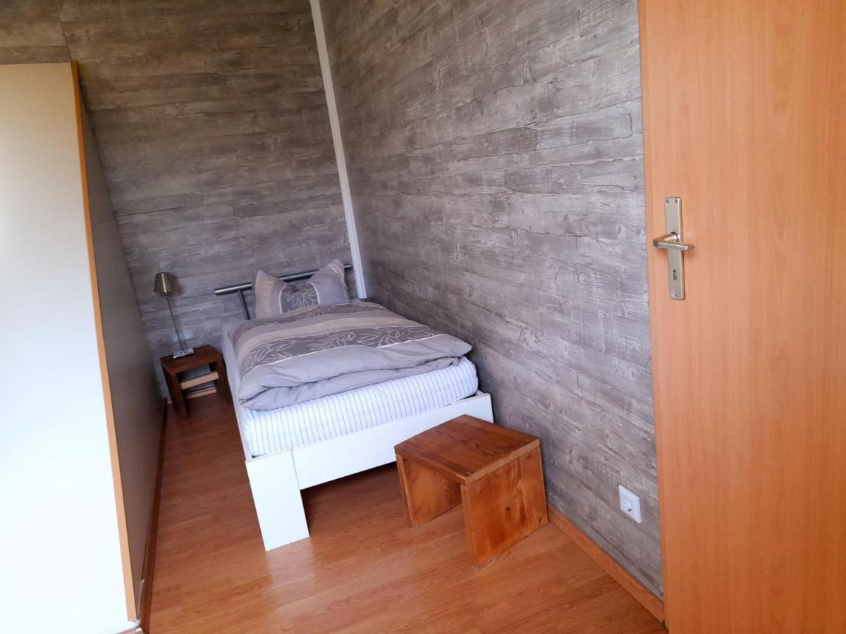 Willkommen In Dem Luftkurort Und Kaesestadt Nieheim Rennstrecke 4Km Entfernt Fewo1 Extérieur photo