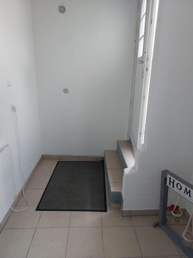 Willkommen In Dem Luftkurort Und Kaesestadt Nieheim Rennstrecke 4Km Entfernt Fewo1 Extérieur photo